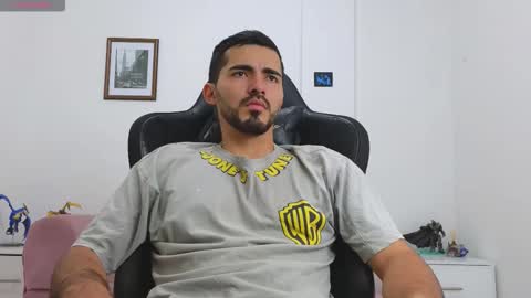 alejandroo_7 online show from September 10, 10:00 pm