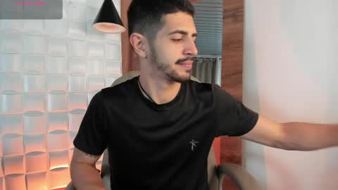 Alejo  online show from April 7, 4:14 am