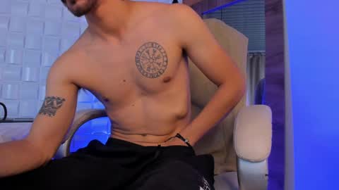 Alejo  online show from October 8, 10:16 pm