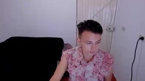 alejo__twinkboy online show from March 29, 10:33 pm