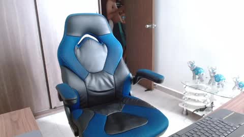 David online show from April 1, 1:41 pm