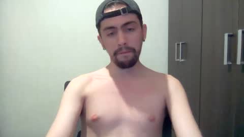 alejo_shy online show from December 15, 10:47 pm