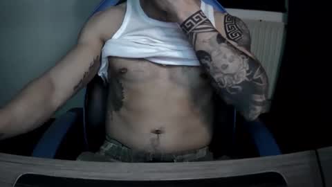 alejoduarte16 online show from March 14, 9:41 pm