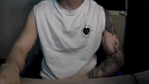 alejoduarte16 online show from April 5, 2:58 pm