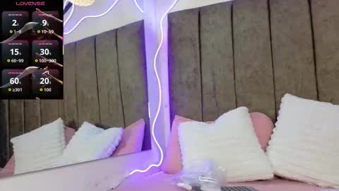 alektra_bryce online show from September 15, 8:43 pm