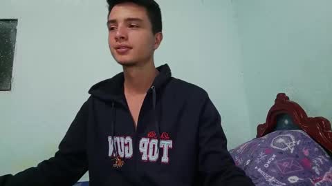 Alejandro online show from December 29, 1:45 am