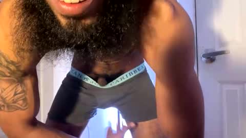 Snapshot of alesal0626 chatting on March 3, 9:55 am Bigduckandtwonuts online show from March 3, 9:55 am