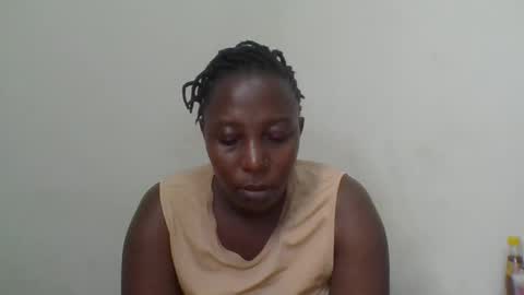 Noreen Kennth and Emilly online show from March 4, 6:47 am