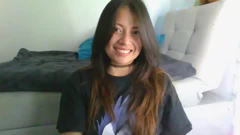 QUEEN OFF MILk  IM BACK  15 NOV online show from February 3, 9:52 pm