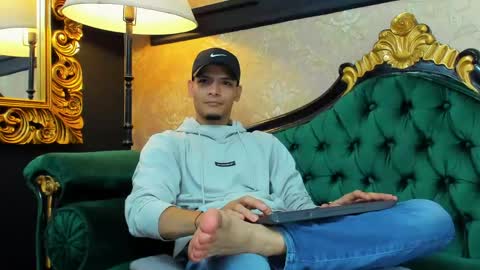 Alessandro King online show from May 25, 9:43 pm