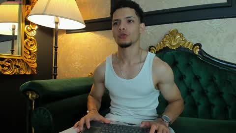 Alessandro King online show from May 5, 8:47 pm