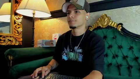 Alessandro King online show from May 13, 7:56 pm