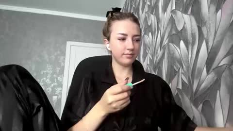 Betty online show from November 17, 8:50 am