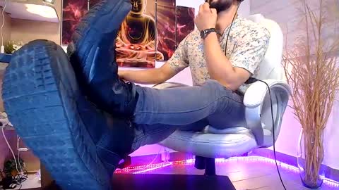 ALESSANDRO  WYE online show from March 12, 7:24 am