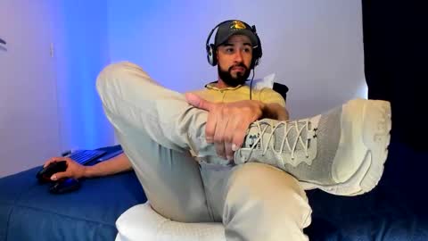 ALESSANDRO  WYE online show from December 16, 2:12 pm