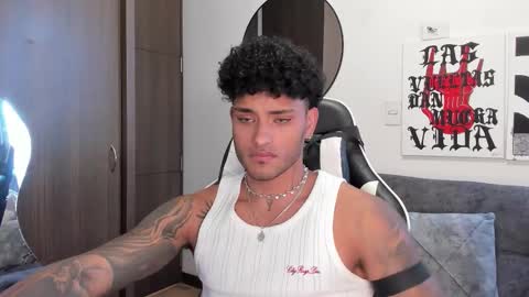 Alessandro Vanni online show from December 19, 2:45 pm