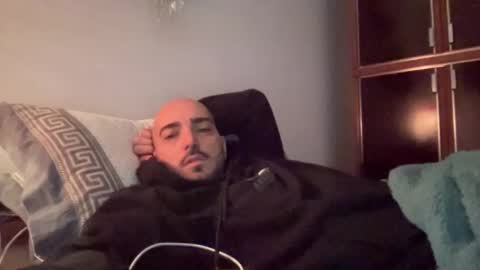 alessandromori91 online show from December 19, 8:32 am