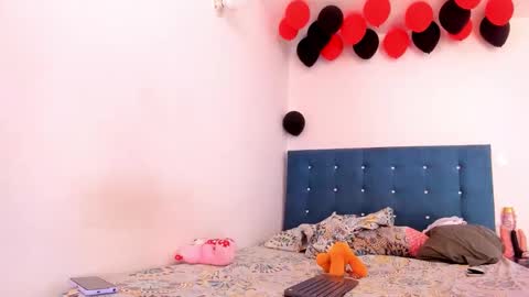 alessia_hot1 online show from November 2, 7:03 pm