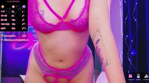 alessiacroft online show from March 14, 7:01 am