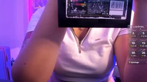 Alessia online show from December 2, 8:40 pm