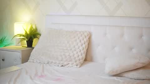  Alessia  online show from February 14, 10:56 pm