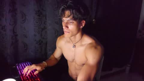 alessio Vale online show from June 5, 5:14 am