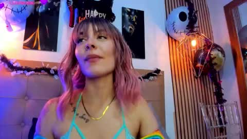 Aleszia online show from October 19, 10:58 pm