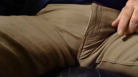 alevex1979 online show from January 19, 9:45 pm