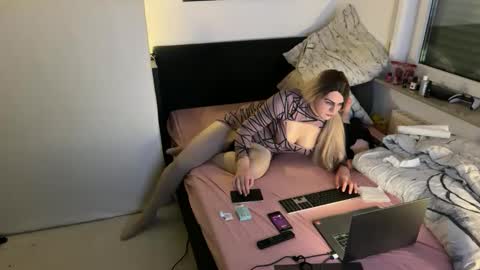 Leyla Leg online show from January 6, 10:26 pm