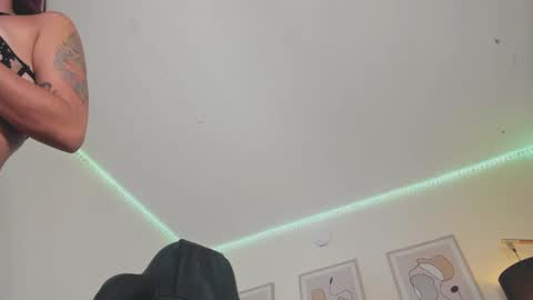 Alexa online show from December 28, 11:59 pm