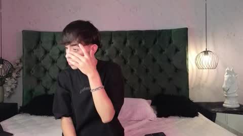 Snapshot of alex__fire_ chatting on October 10, 2:12 pm alex online show from October 10, 2:12 pm