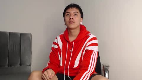 Owen online show from November 17, 2:03 am