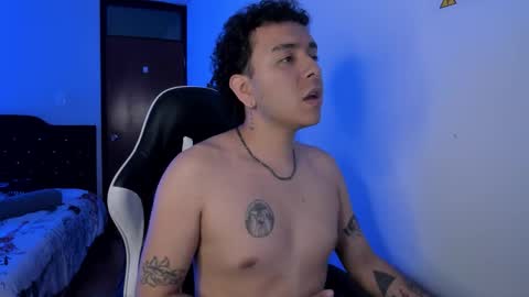 Alex online show from December 17, 12:28 am