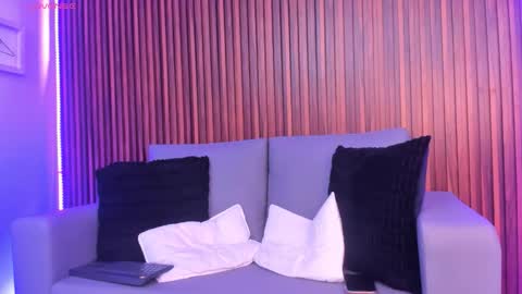 alex online show from February 10, 12:08 pm