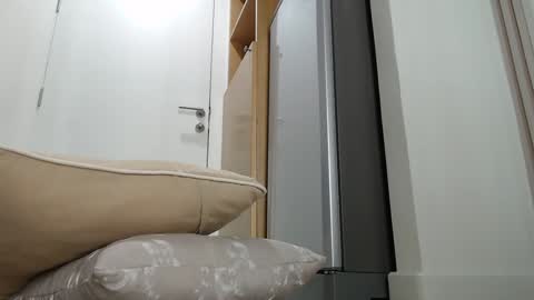 Nicha online show from November 16, 3:30 am