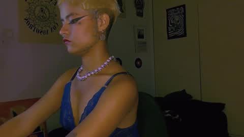 Alex online show from April 8, 11:19 pm