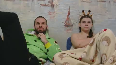 Alex and Sarah online show from February 2, 2:03 pm