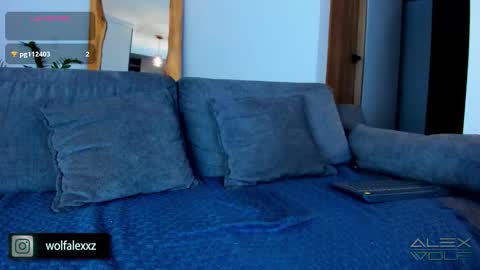 Alex Wolf online show from February 7, 11:52 pm