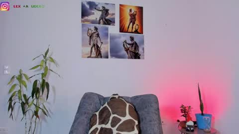 x   online show from April 18, 7:58 pm