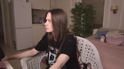Snapshot of alexa_feels chatting on October 11, 4:32 pm Little Duck homie online show from October 11, 4:32 pm
