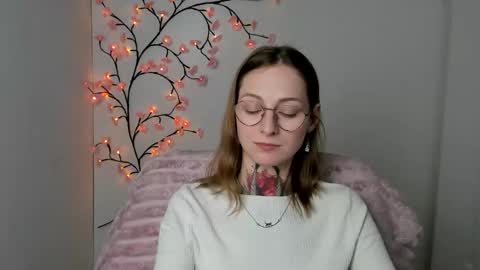 Alexa online show from April 14, 5:49 pm