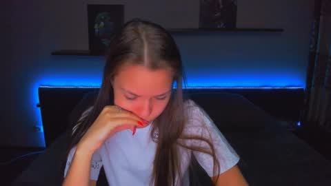 angel online show from January 8, 12:38 am