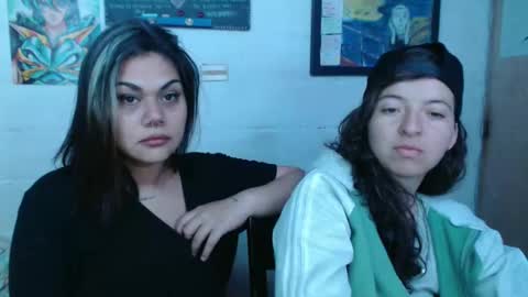 Snapshot of alexablu3 chatting on December 6, 12:07 am Alexa Blu3 online show from December 6, 12:07 am