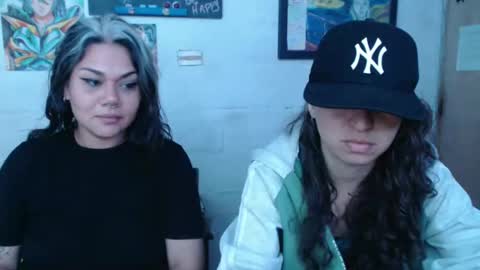 Snapshot of alexablu3 chatting on January 26, 8:23 pm Alexa Blu3 online show from January 26, 8:23 pm