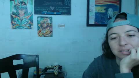 Snapshot of alexablu3 chatting on December 12, 3:21 am Alexa Blu3 online show from December 12, 3:21 am