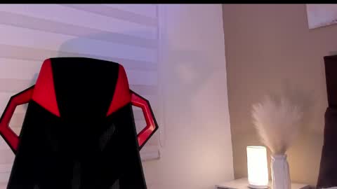 Alexander Diaz online show from April 15, 3:04 pm