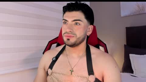 Alexander Diaz online show from April 14, 12:41 pm