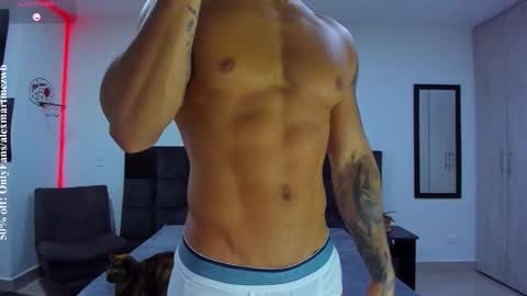 Onlyfansalexmartinezwb  Instagram alexwbmartinez  Twitter martinezcb937 online show from December 5, 10:51 pm