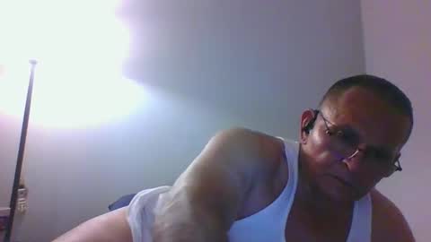 alexanderv28 online show from February 25, 8:11 pm