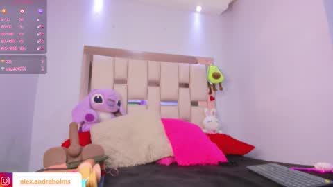 alexandra_holms1 online show from September 30, 9:25 pm